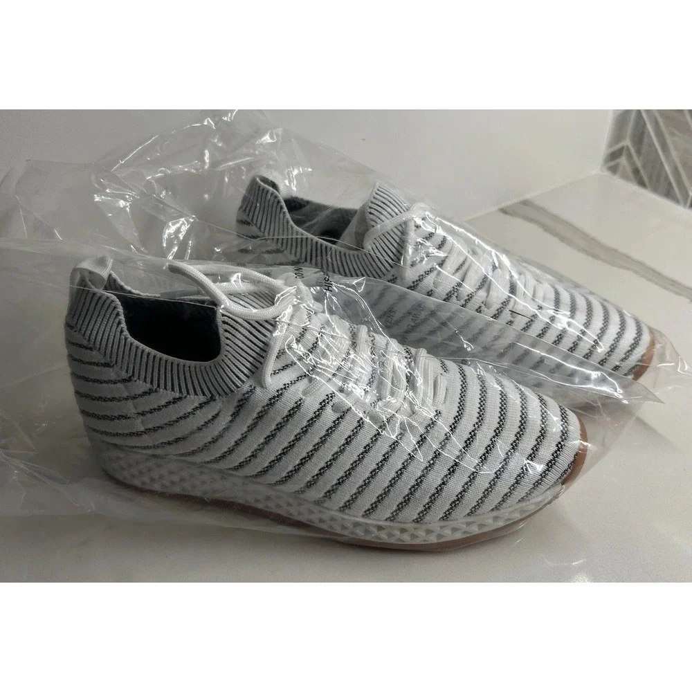 New Urban Sport Sneakers By J/Slides Women's Black White Knit Opy US 8M